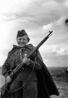 Die Rotarmistinnen  „Mascha + Nina + Katjuscha. Frauen in der Roten Armee 1941-1945"