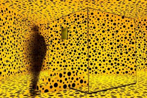 Yayoi Kusama: Die teuersten Werke – Preise, Rekorde und Auktionen